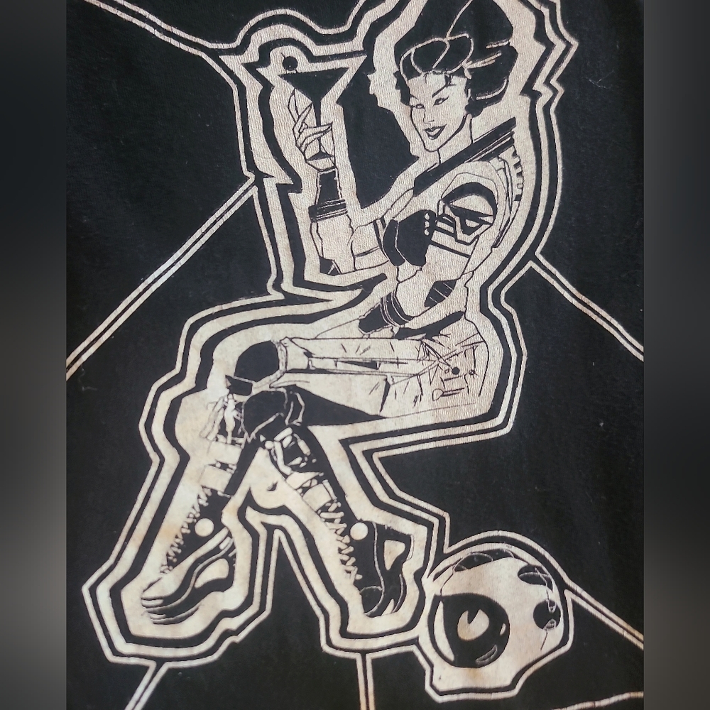 "Astro Lounge" Retro Tee - Picture 6 of 9